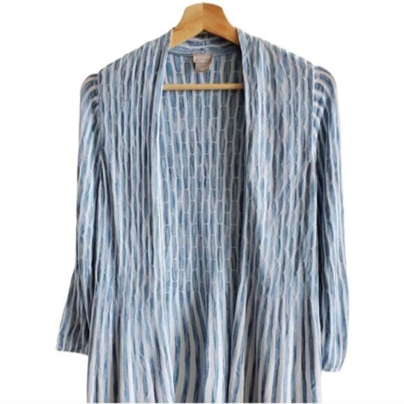 Chico's Travelers Blue and White Draped Cardigan Size (1) Medium - Picture 3 of 6